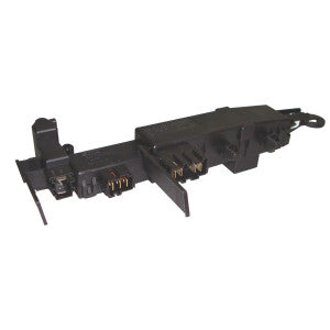 Whirlpool WP8182634 Switch de la Puerta Lavadora
Sirve: 8181700 34001265 DC64-00519B 8182634 461970200691